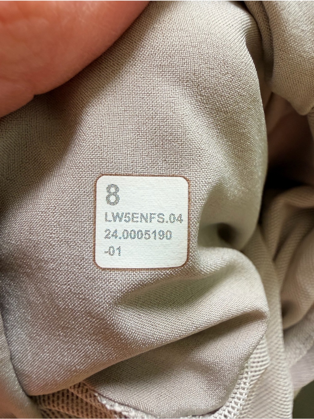 Lululemon brushed softstreme jogger 8 - Picture 5 of 5